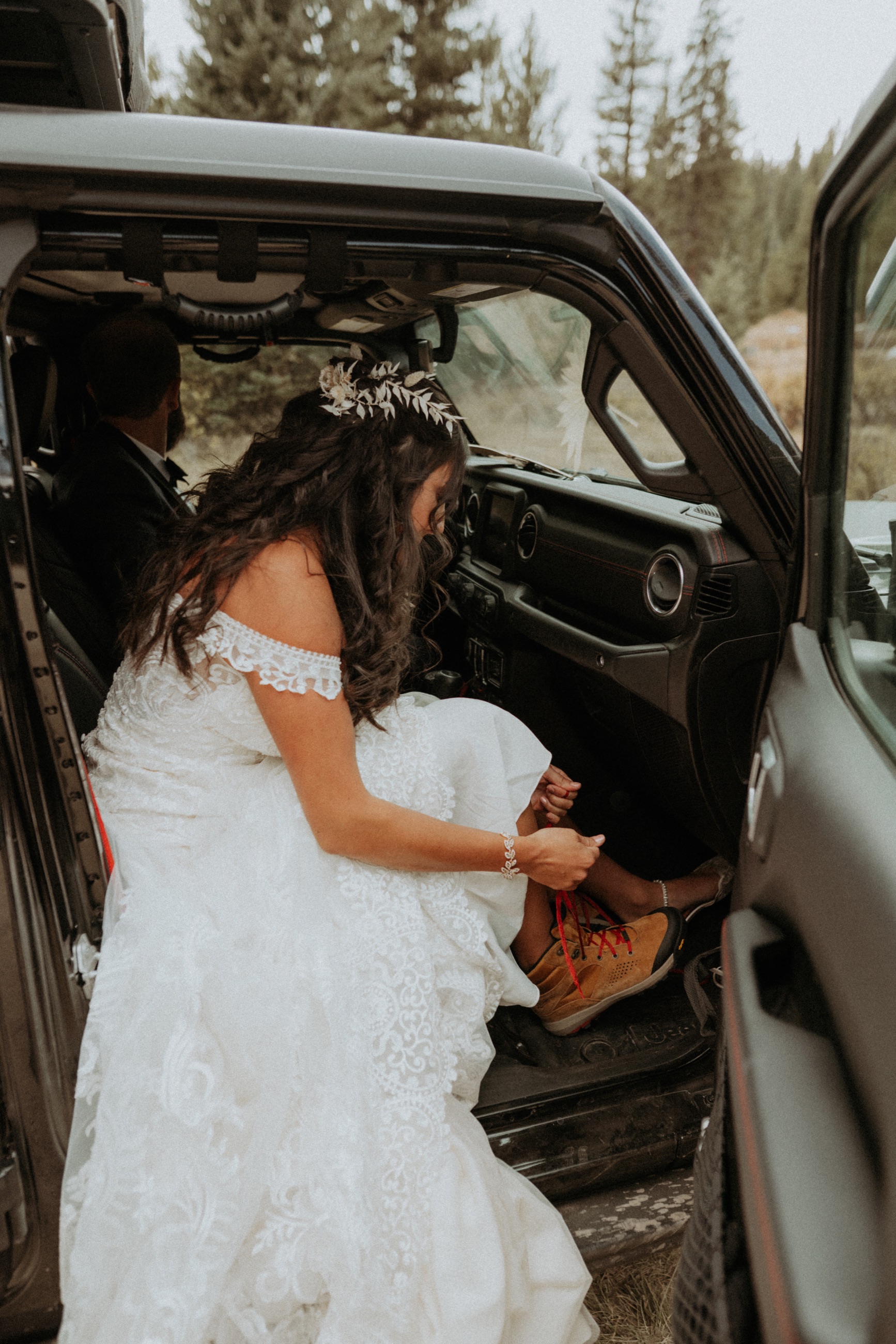 Sam and Savanna Winter Park CO Wedding 7